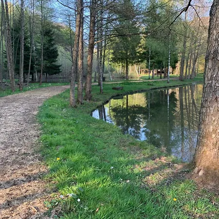 בית נופש A La Campagne & Jacuzzi *