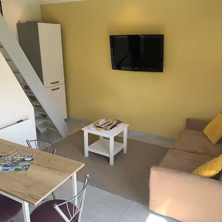 A La Campagne & Jacuzzi