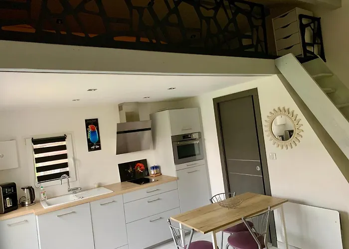 à La Campagne&jacuzzi Hébergement de vacances Montcornet (Ardennes)