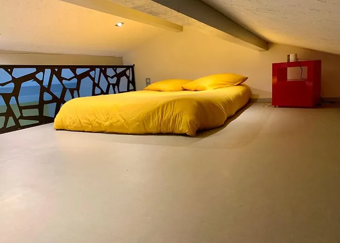 Hébergement de vacances à La Campagne&jacuzzi