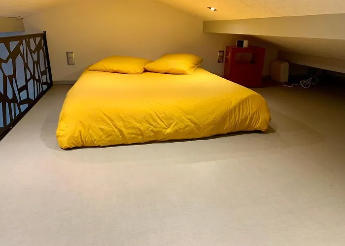 Hébergement de vacances à La Campagne&jacuzzi Montcornet (Ardennes)